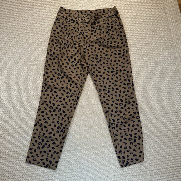 FOREVER 21 Pants - Forever 21 Leopard Print High Waisted Pleated Workout Pants Tan/Black Size L